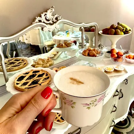La Dogana Di Charme - Historic With A Beautiful Garden - Private Parking Готель типу 